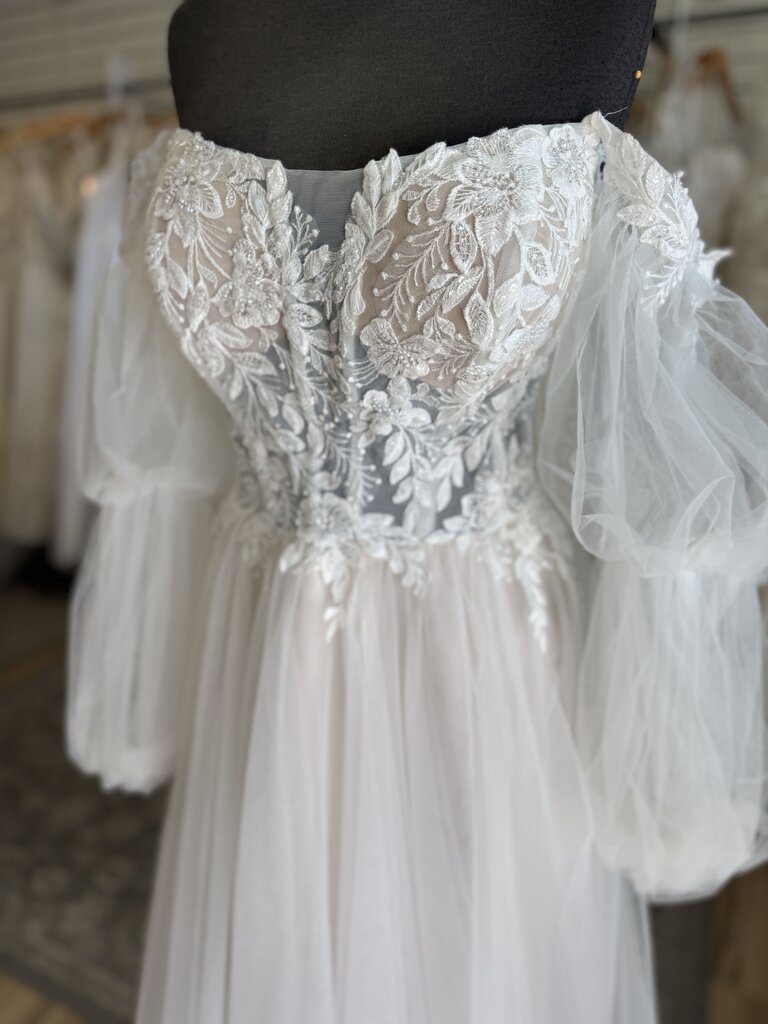 Stella York Beaded Lace Top Long Off Shoulder Sleeve Bridal Gown 18