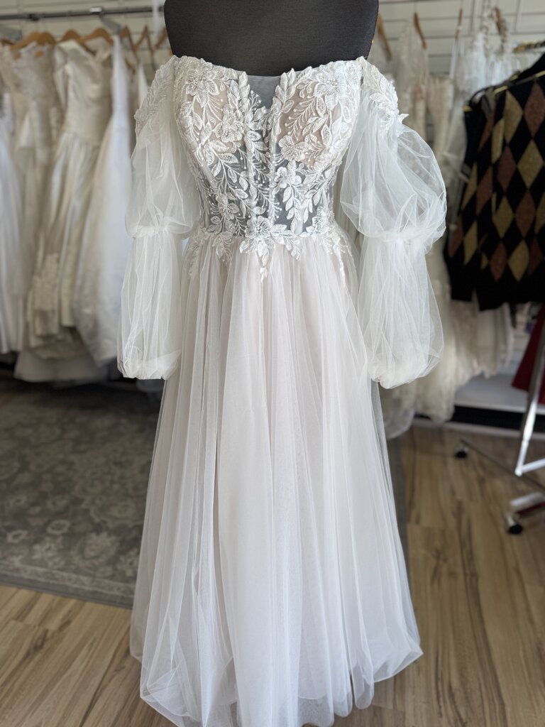 Stella York Beaded Lace Top Long Off Shoulder Sleeve Bridal Gown 18