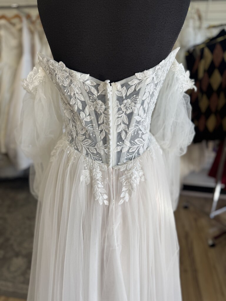 Stella York Beaded Lace Top Long Off Shoulder Sleeve Bridal Gown 18