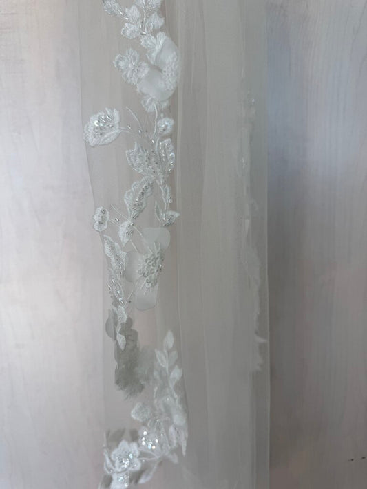 Ivory Beaded Lace Edge Veil