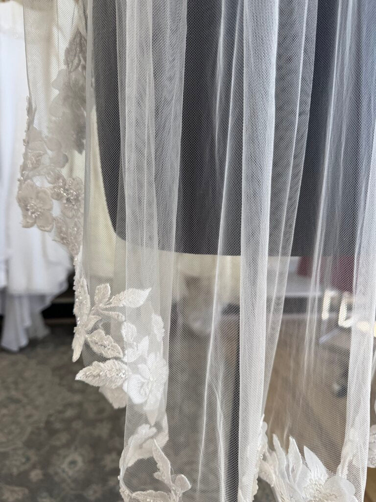 Ivory Beaded Lace Edge Veil