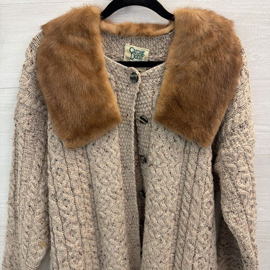 Vintage Carraig Donn 100% Pure New Wool Brown Cable Knit Fur Collar Cardigan Sweater Large