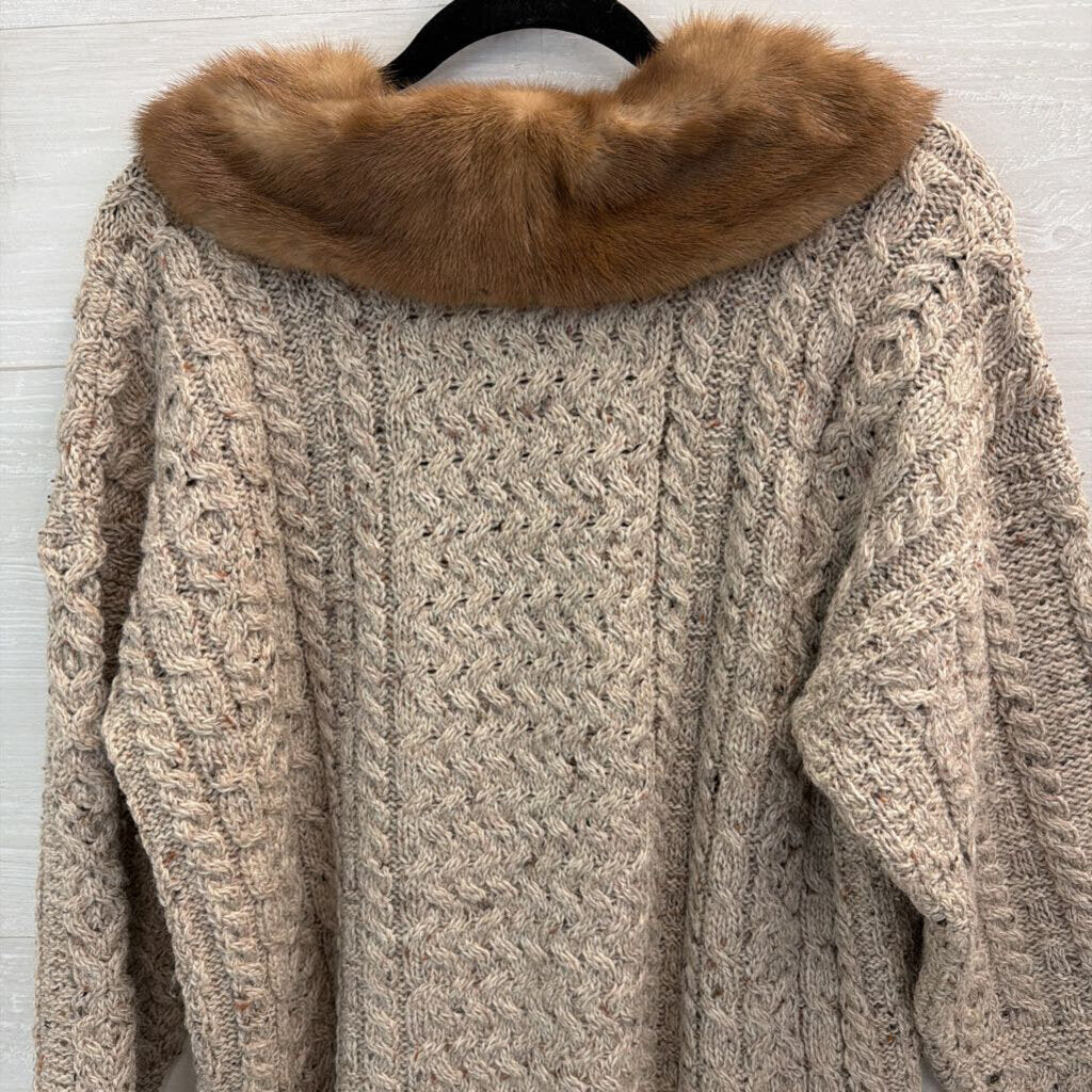 Vintage Carraig Donn 100% Pure New Wool Brown Cable Knit Fur Collar Cardigan Sweater Large