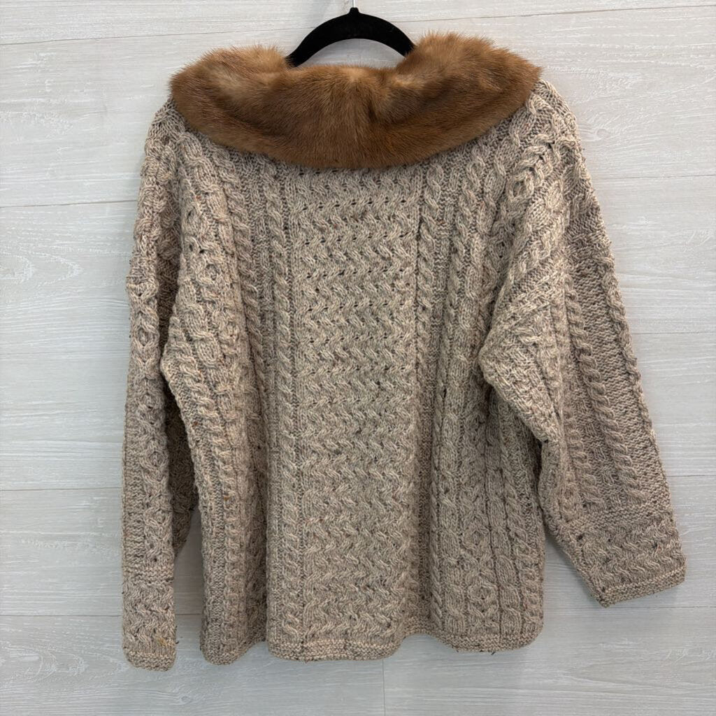 Vintage Carraig Donn 100% Pure New Wool Brown Cable Knit Fur Collar Cardigan Sweater Large