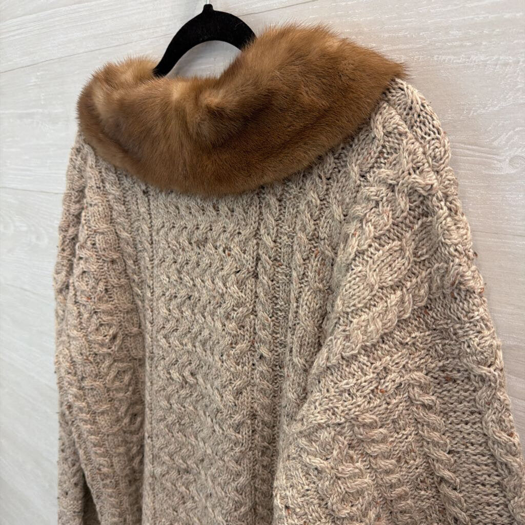 Vintage Carraig Donn 100% Pure New Wool Brown Cable Knit Fur Collar Cardigan Sweater Large