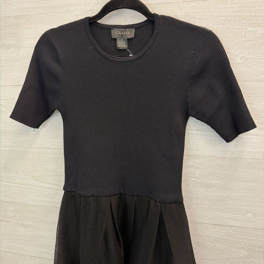 Gracia Black Short Sleeve Textured Midi Dress Small