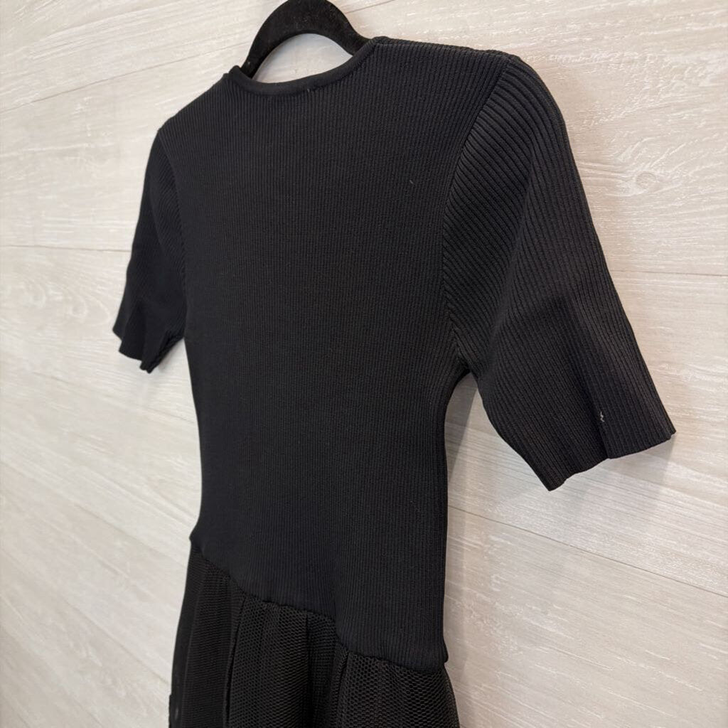 Gracia Black Short Sleeve Textured Midi Dress Small