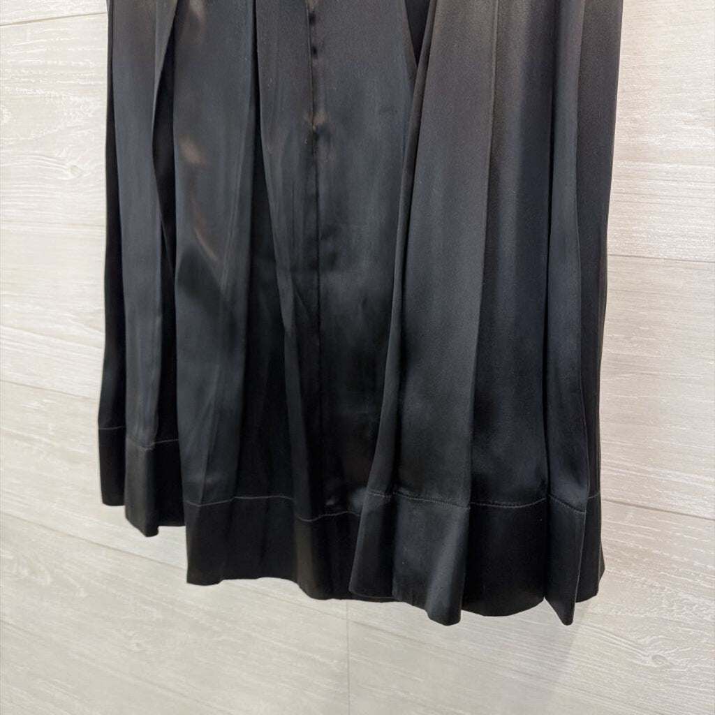 Marc Jacobs Black Silky Pleated Skirt 4