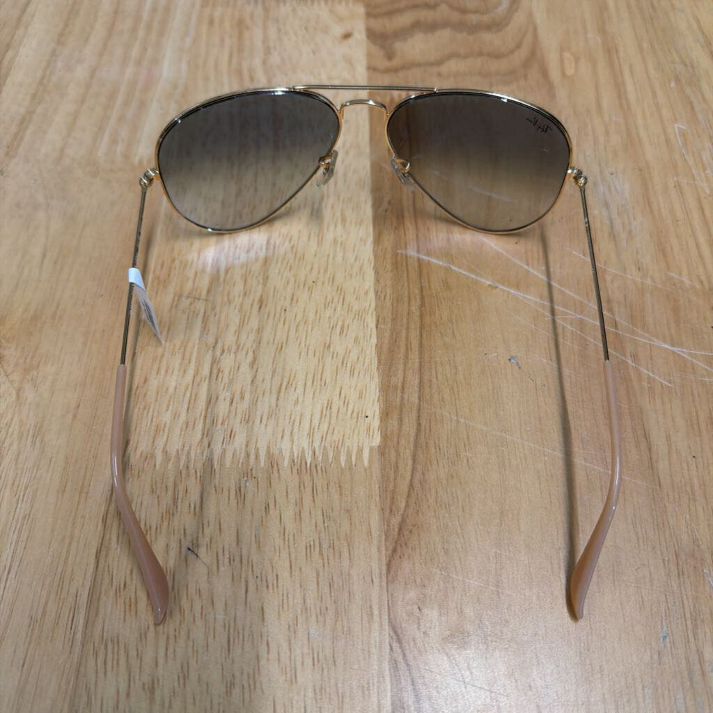 Ray Ban RB3025 Aviator Sunglasses