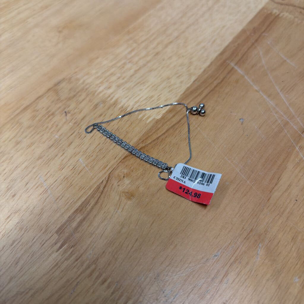 Sterling Silver 1/10 CTTW Diamond Bracelet