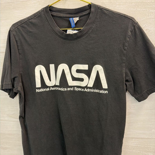 Grey/ White Nasa Short Sleeve Graphic Tee Small