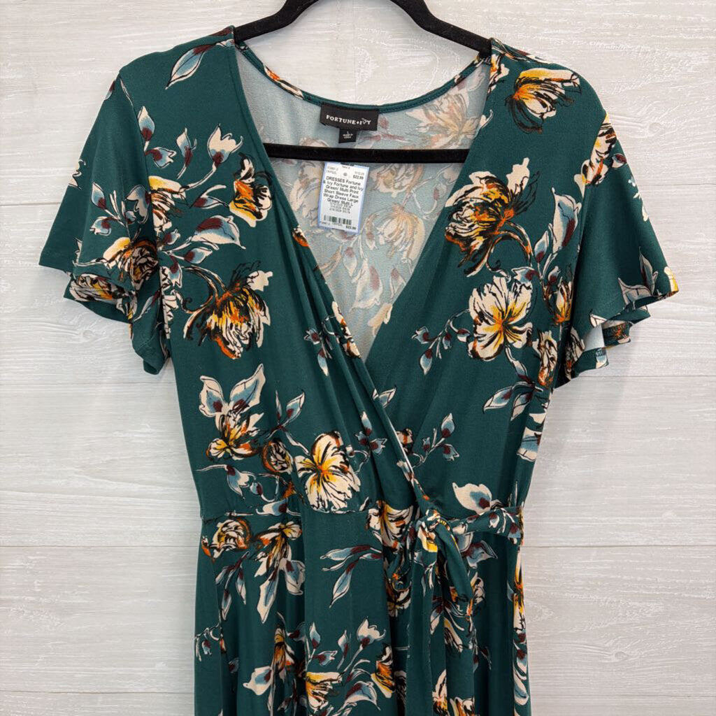Fortune and Ivy Green/ Multi Print Short Sleeve Faux Wrap Dress Large
