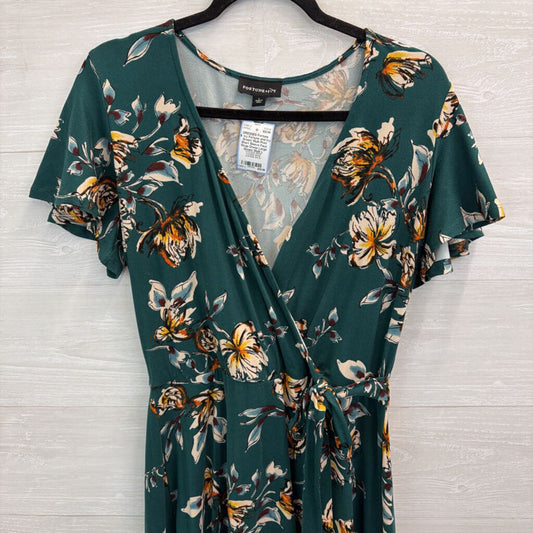 Fortune and Ivy Green/ Multi Print Short Sleeve Faux Wrap Dress Large