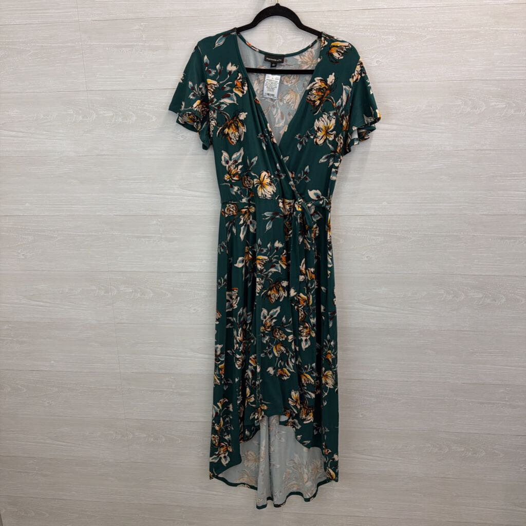 Fortune and Ivy Green/ Multi Print Short Sleeve Faux Wrap Dress Large