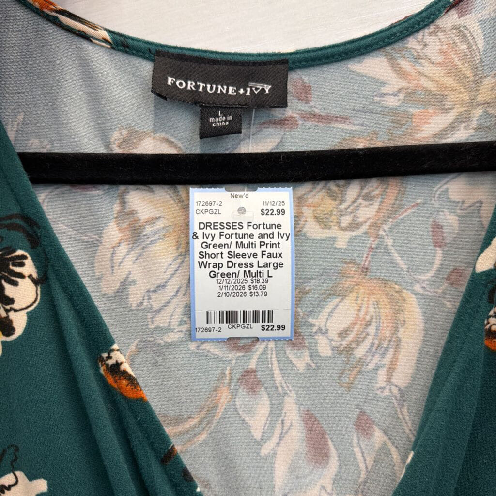 Fortune and Ivy Green/ Multi Print Short Sleeve Faux Wrap Dress Large