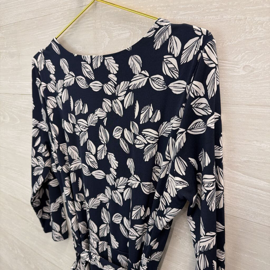 41 Hawthorn Navy/ White Print Long Sleeve Faux Wrap Dress Large