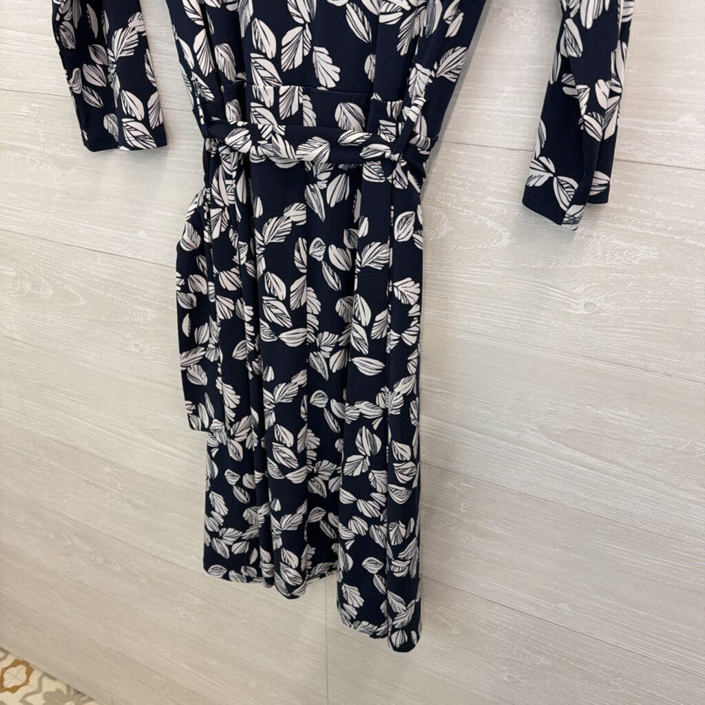 41 Hawthorn Navy/ White Print Long Sleeve Faux Wrap Dress Large