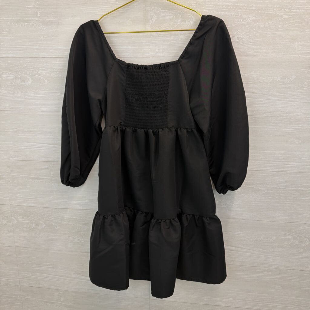 Levi Black Long Puff Sleeve Tiered Dress Small