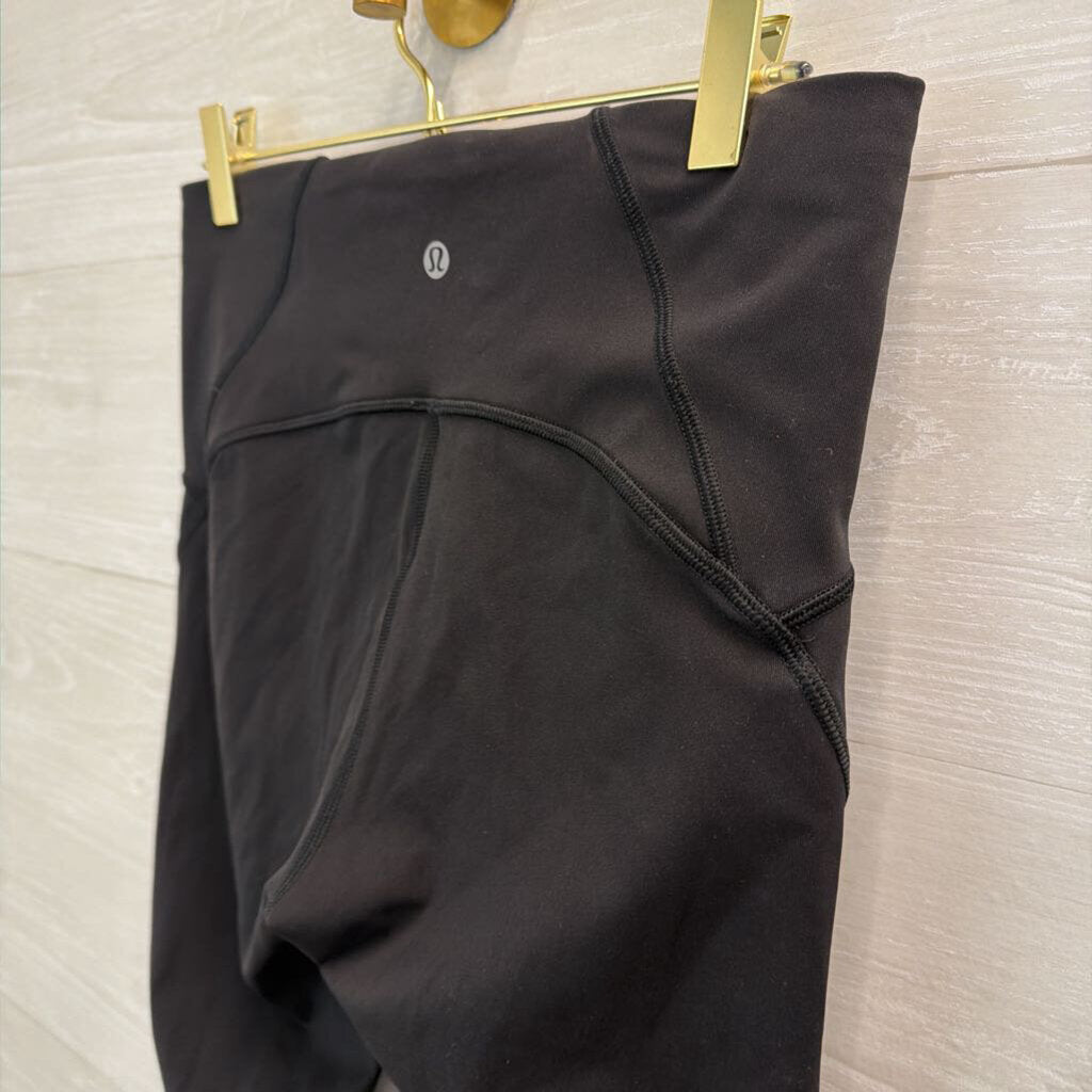 Lululemon Black Cropped Leggings 8