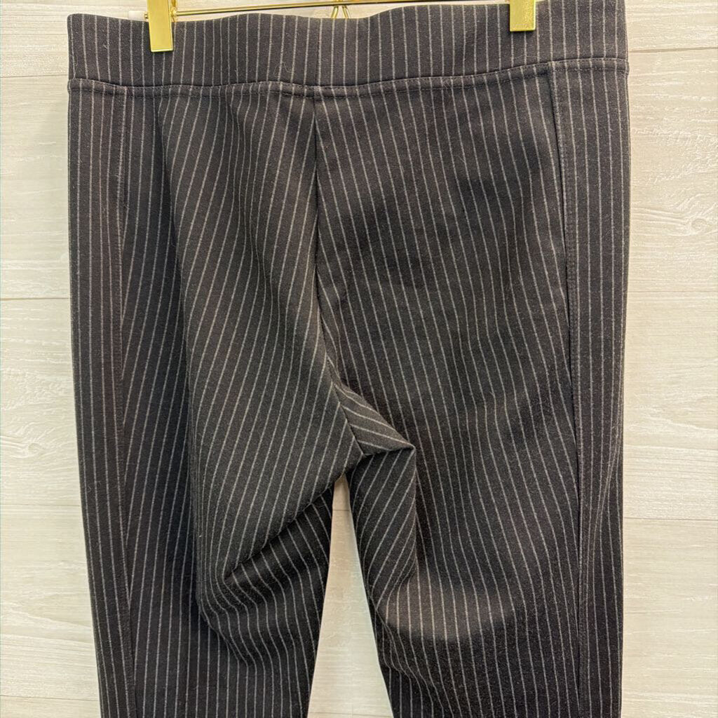 Karl Lagerfeld Black/ Grey Pin Stripe Front Zip Pockets Skinny Leg Pull On Pants Medium