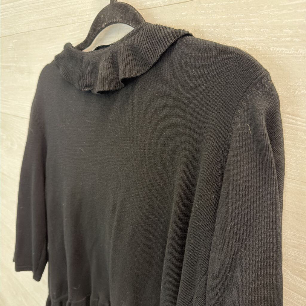 89th and Madison Black Ruffle Detail Open Front Top Medium