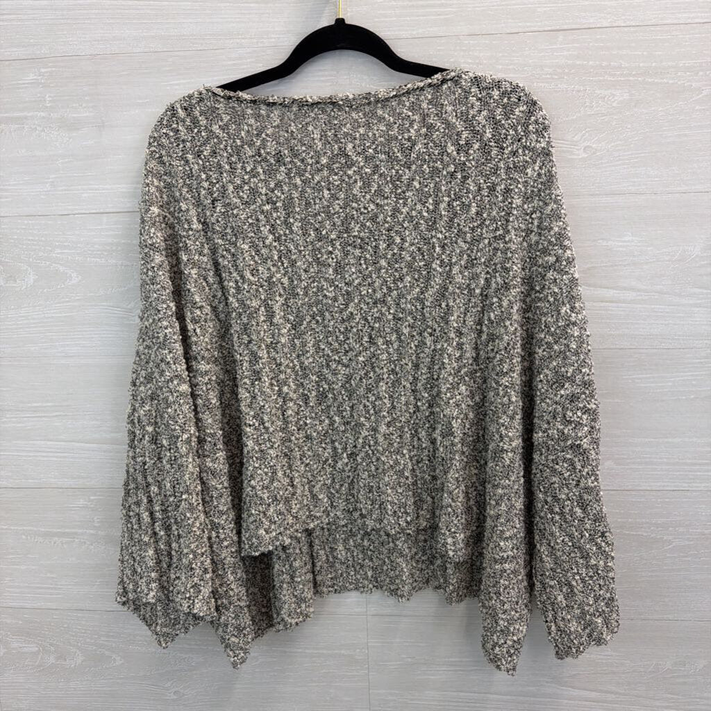 Mustard Seed White/ Black Knit Long Sleeve Sweater Top Medium