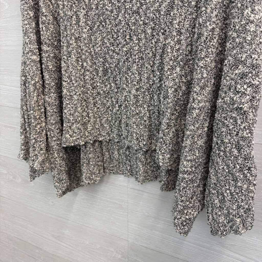 Mustard Seed White/ Black Knit Long Sleeve Sweater Top Medium