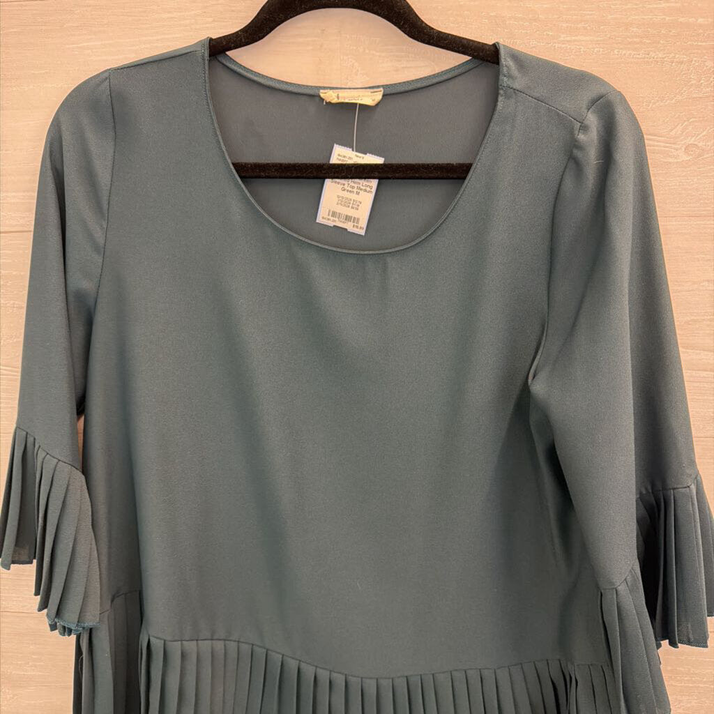 Les Amis Green Pleated Hem Long Sleeve Top Medium
