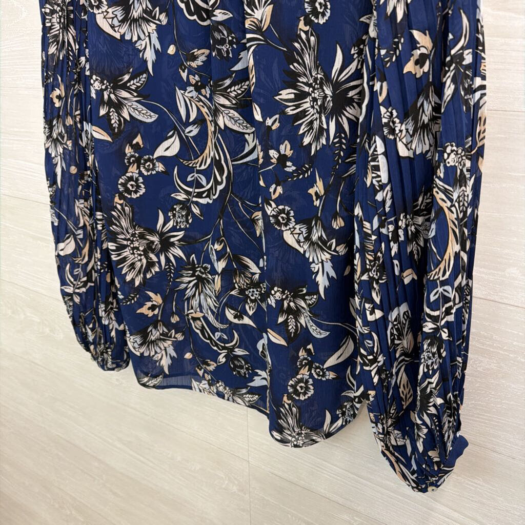 White House Black Market Blue/ White Print Long Sleeve Top 6