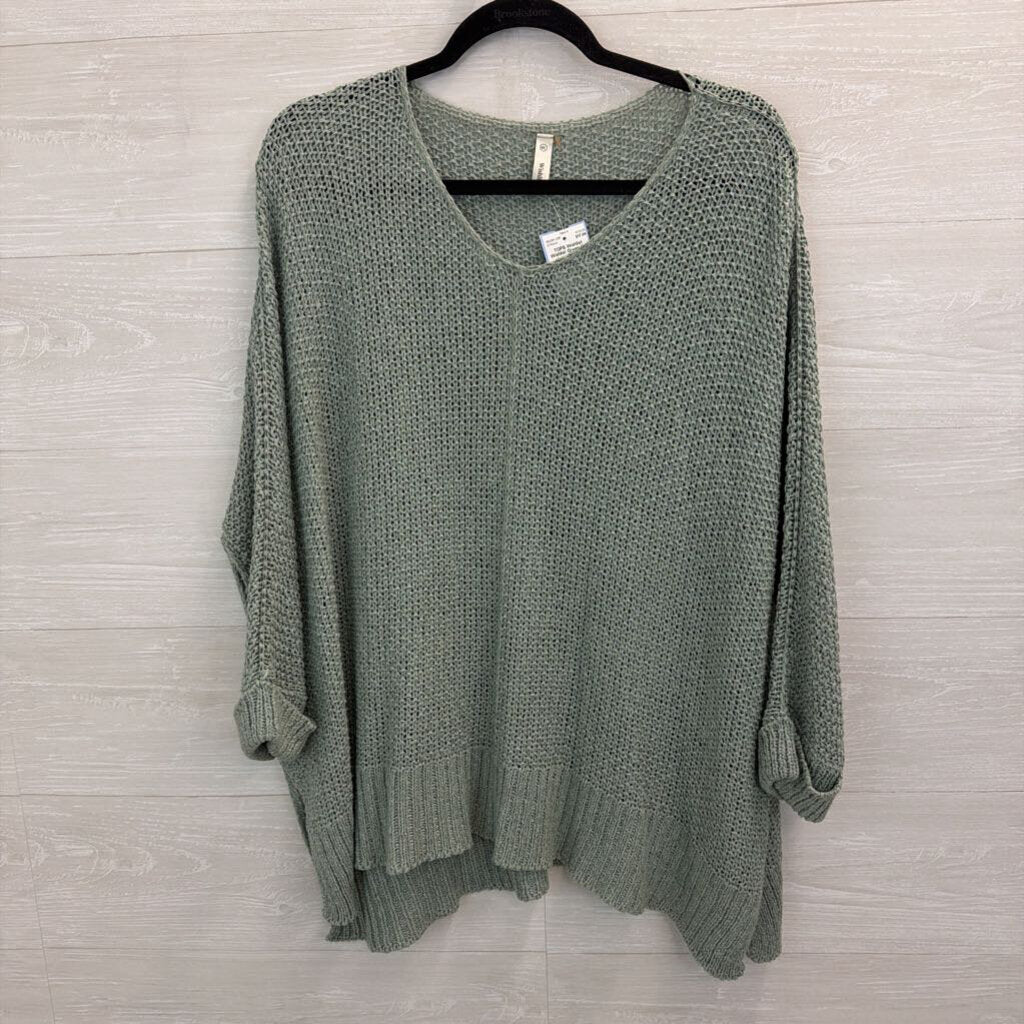 Wishlist Green Knit Long Sleeve Sweater Medium/ Large