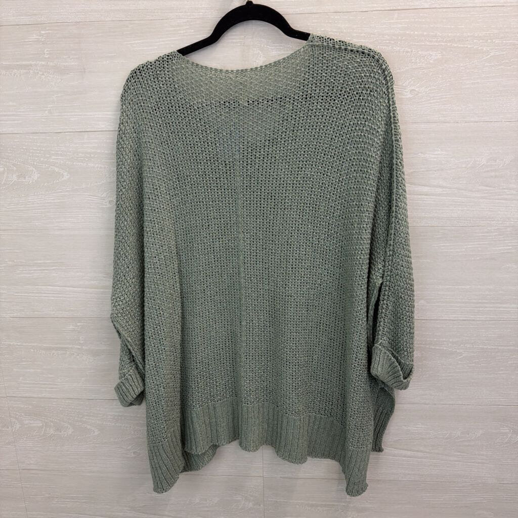 Wishlist Green Knit Long Sleeve Sweater Medium/ Large