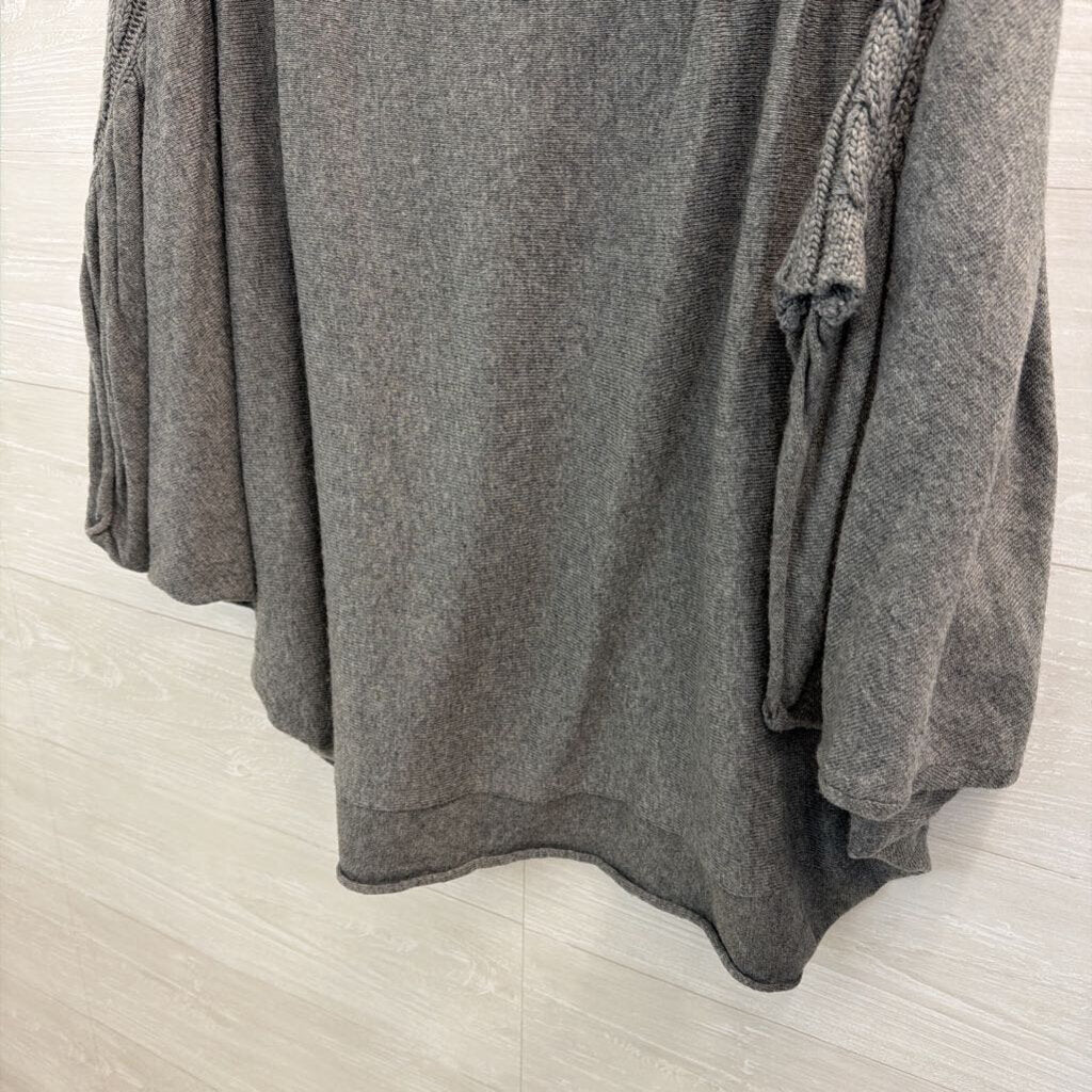 Kye Mi Grey Cable Knit Detail Slouchy Top Small