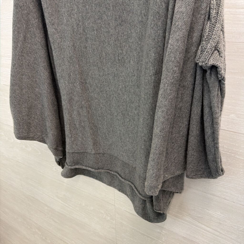 Kye Mi Grey Cable Knit Detail Slouchy Top Small
