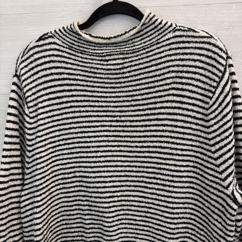 J Crew White/ Black Knit Mock Neck Sweater XXL