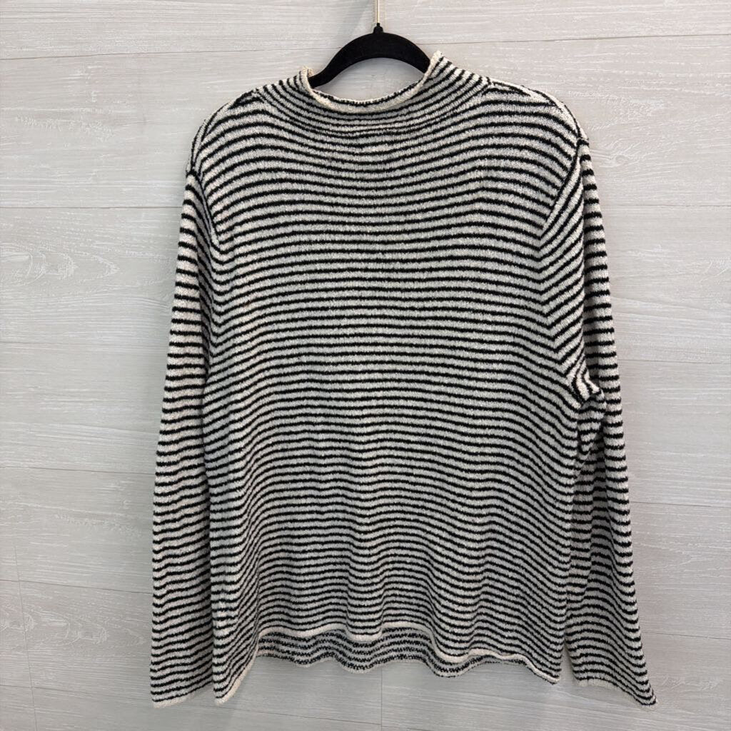 J Crew White/ Black Knit Mock Neck Sweater XXL
