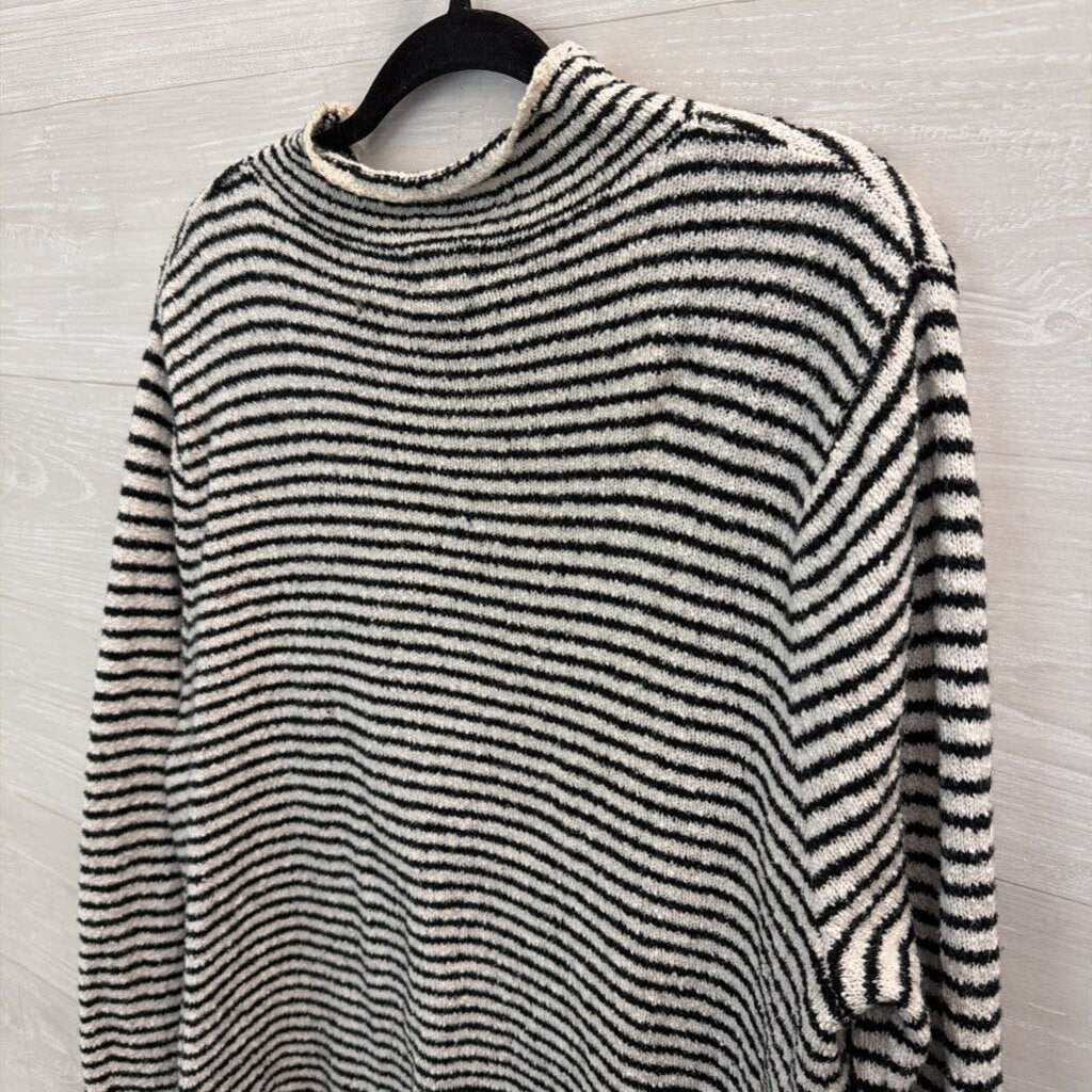 J Crew White/ Black Knit Mock Neck Sweater XXL