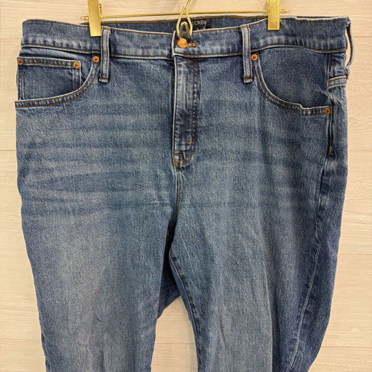 J Crew Medium Wash Slim Boyfriend Jeans 34