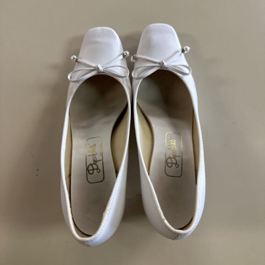 Vintage Dyeables White Bow Detail Heels 7