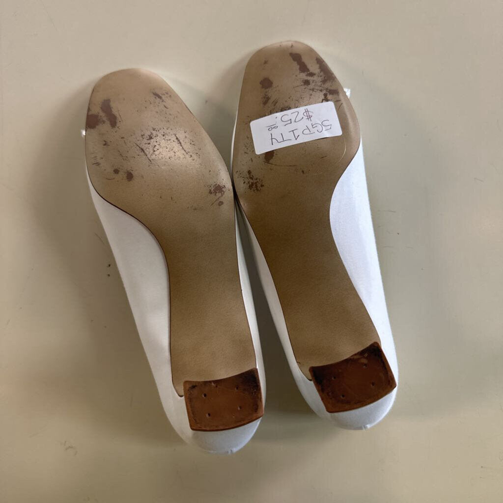 Vintage Dyeables White Bow Detail Heels 7