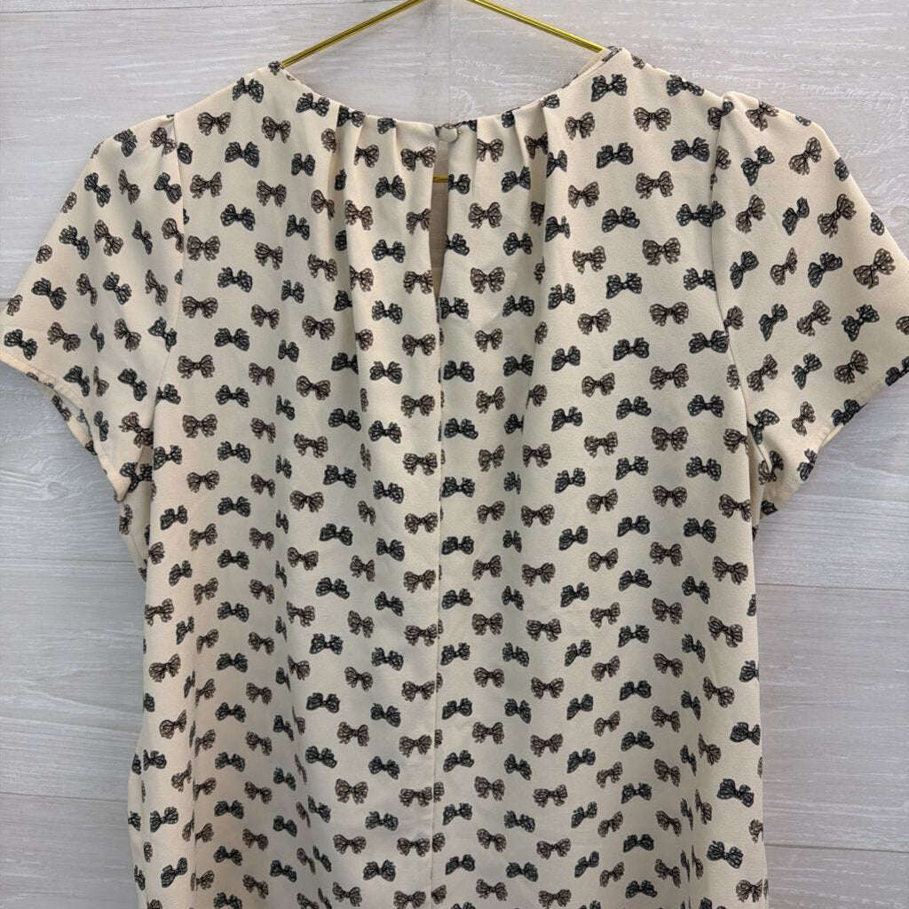 J Crew Cream/ Grey Boy Print Short Sleeve Top Small