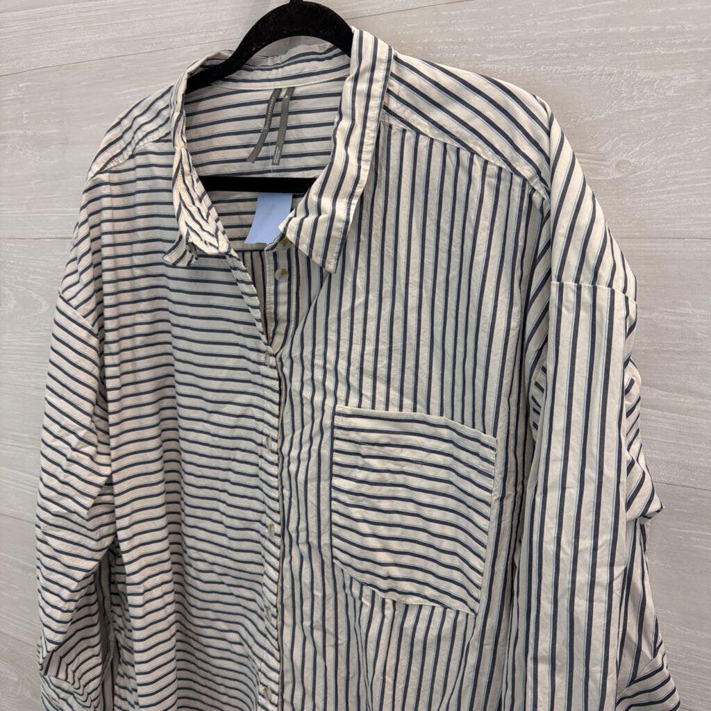 Anthropologie White/ Grey Striped Long Sleeve Button Down Top XXL