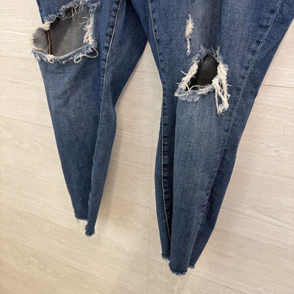 Judy Blue Dark Wash Distressed Skinny Leg Jeans 22W