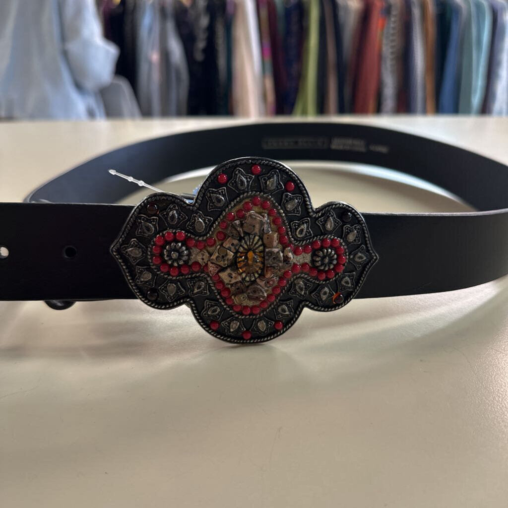 Perry Ellis Black Leather Beaded Medallion Buckle Belt Extra Large