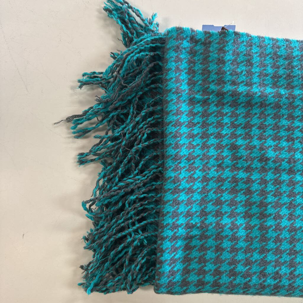 Teal/ Grey Houndstooth Print Scarf