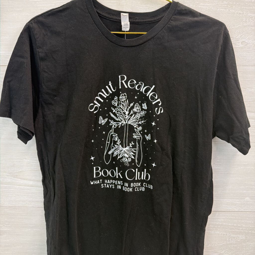 Black/ White Smut Readers Book Club Short Sleeve Graphic Tee Large