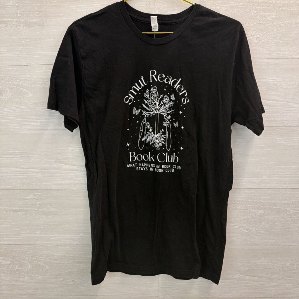 Black/ White Smut Readers Book Club Short Sleeve Graphic Tee Large