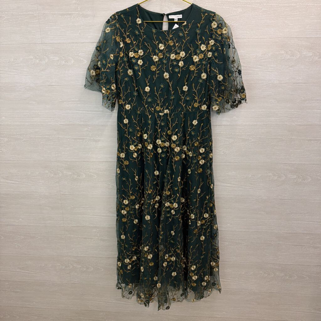 Baltic Born Green/ Gold Embroidered Flower Short Sleeve Maxi Dress Extra Large