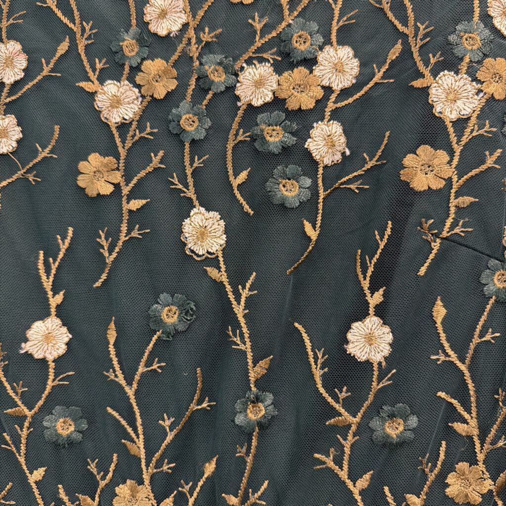 Baltic Born Green/ Gold Embroidered Flower Short Sleeve Maxi Dress Extra Large