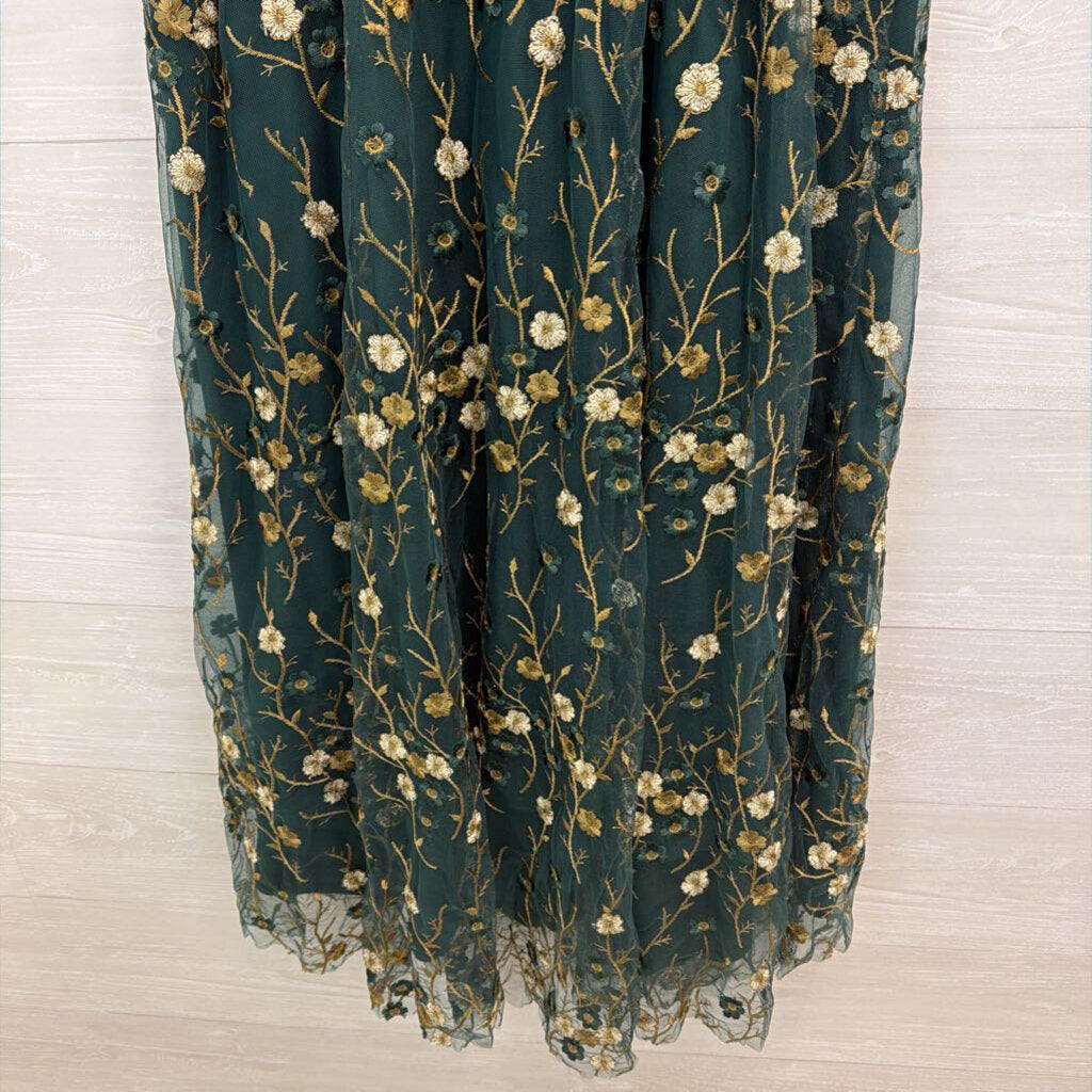 Baltic Born Green/ Gold Embroidered Flower Short Sleeve Maxi Dress Extra Large