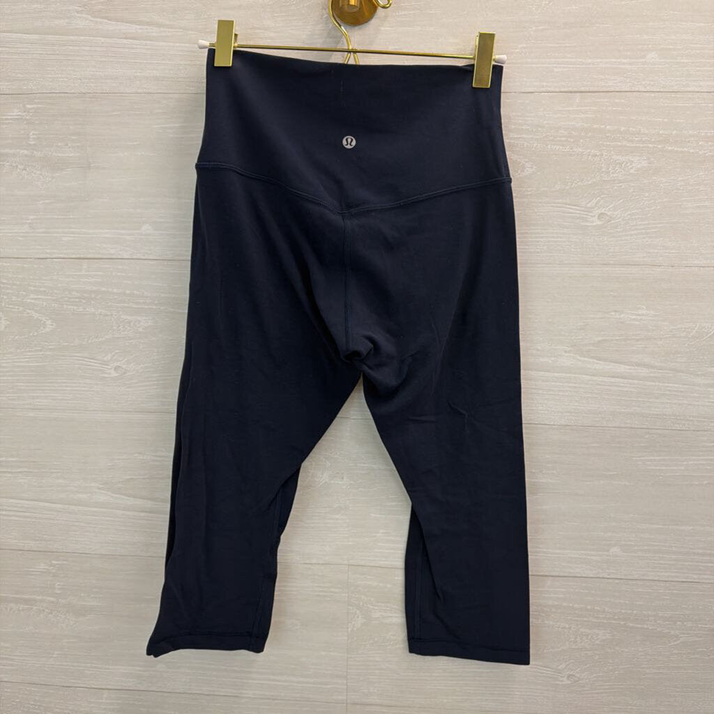 Lululemon Navy Cropped Leggings 6